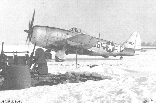 A P-47D-30-RE